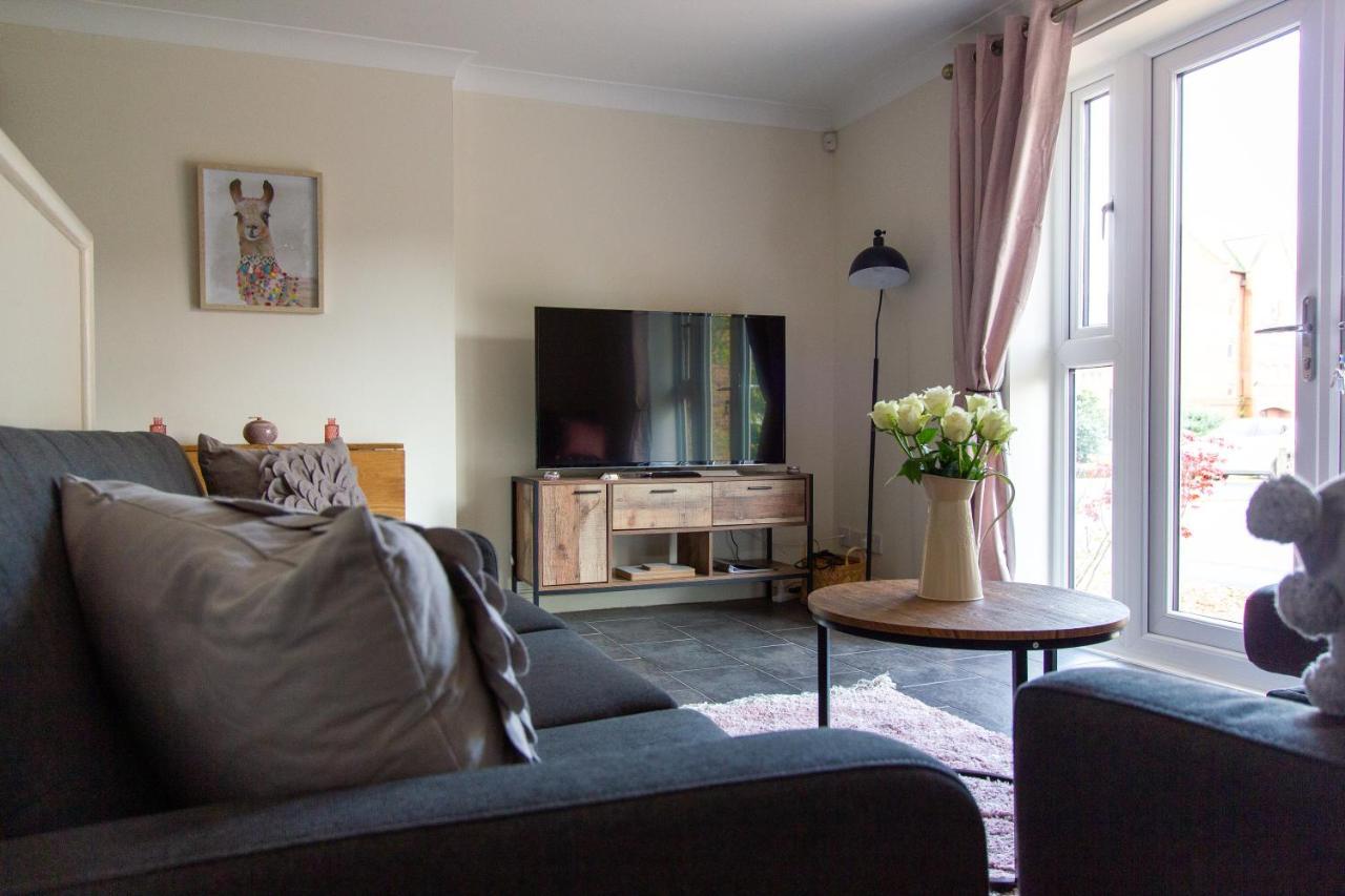 Waters Edge Apartment Chester Ngoại thất bức ảnh