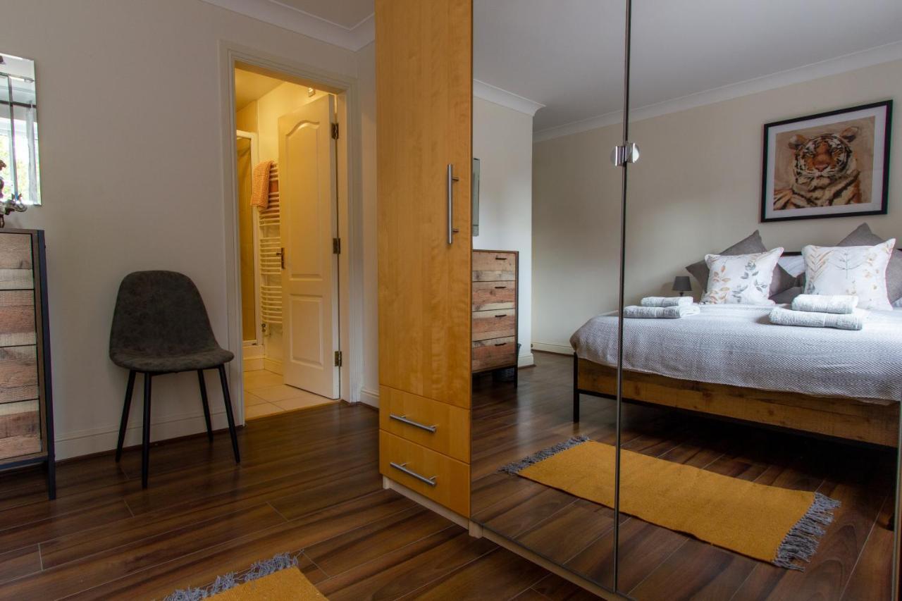 Waters Edge Apartment Chester Ngoại thất bức ảnh